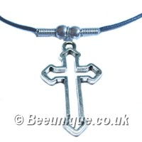 Metal Cross Outline Necklace